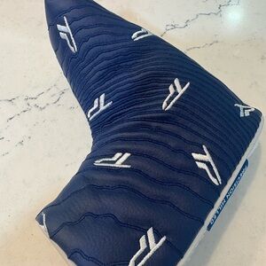 TaylorMade Golf TP Hydroblast Blade Putter Headcover [Blue] Tour Preferred